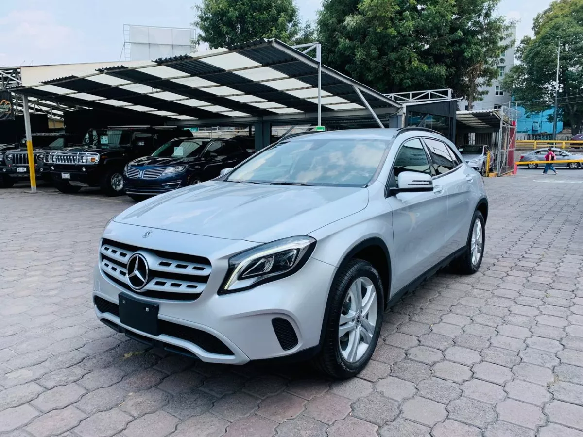 Mercedes-Benz Clase GLA 1.6 200 Cgi At 2020
